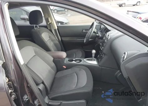 2013 Nissan Rogue Sv z USA, uszkodzony, nr VIN JN8AS5MV0DW657423